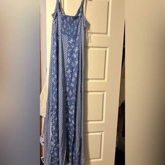 Super cute maxi dress - Picture 2 of 3